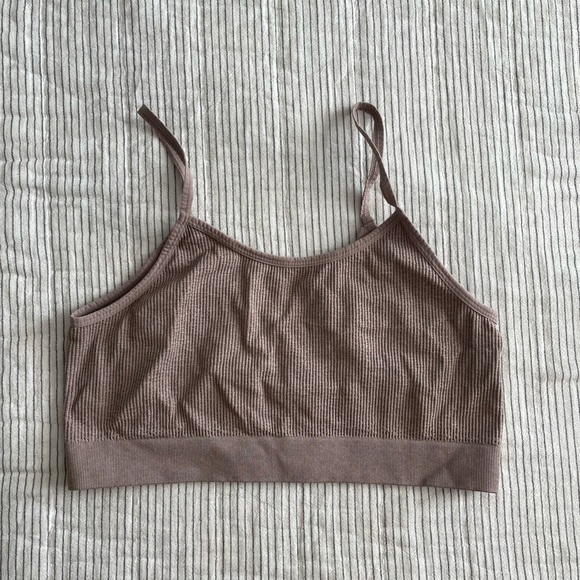 H&M Ribbed Seamless Crop Top - Picture 3 of 5